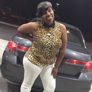 Meet your Posher, Chanelle